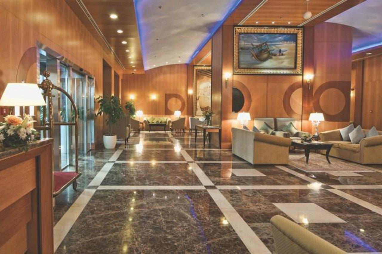Wiseman Grand Hotel Doha Eksteriør bilde Lobby